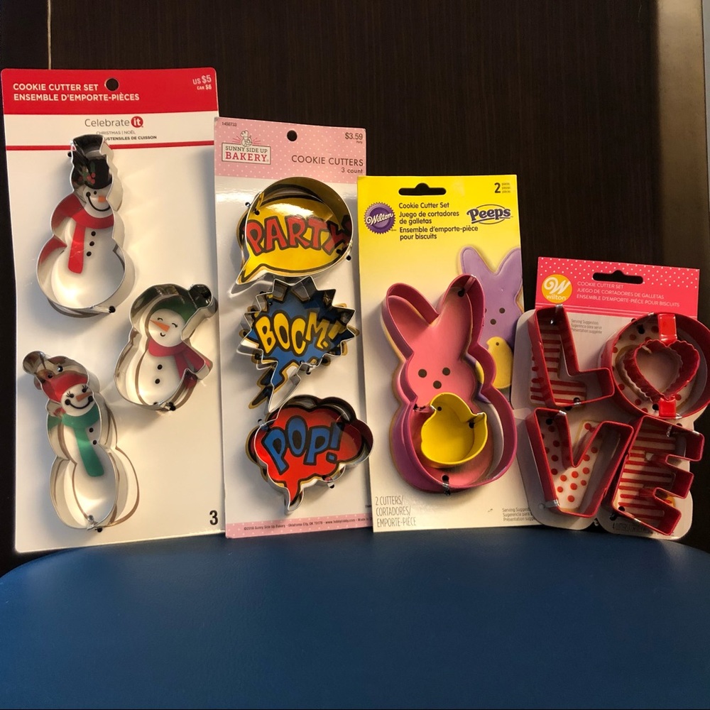 NWT cookie cutters, Just waiting to be used.